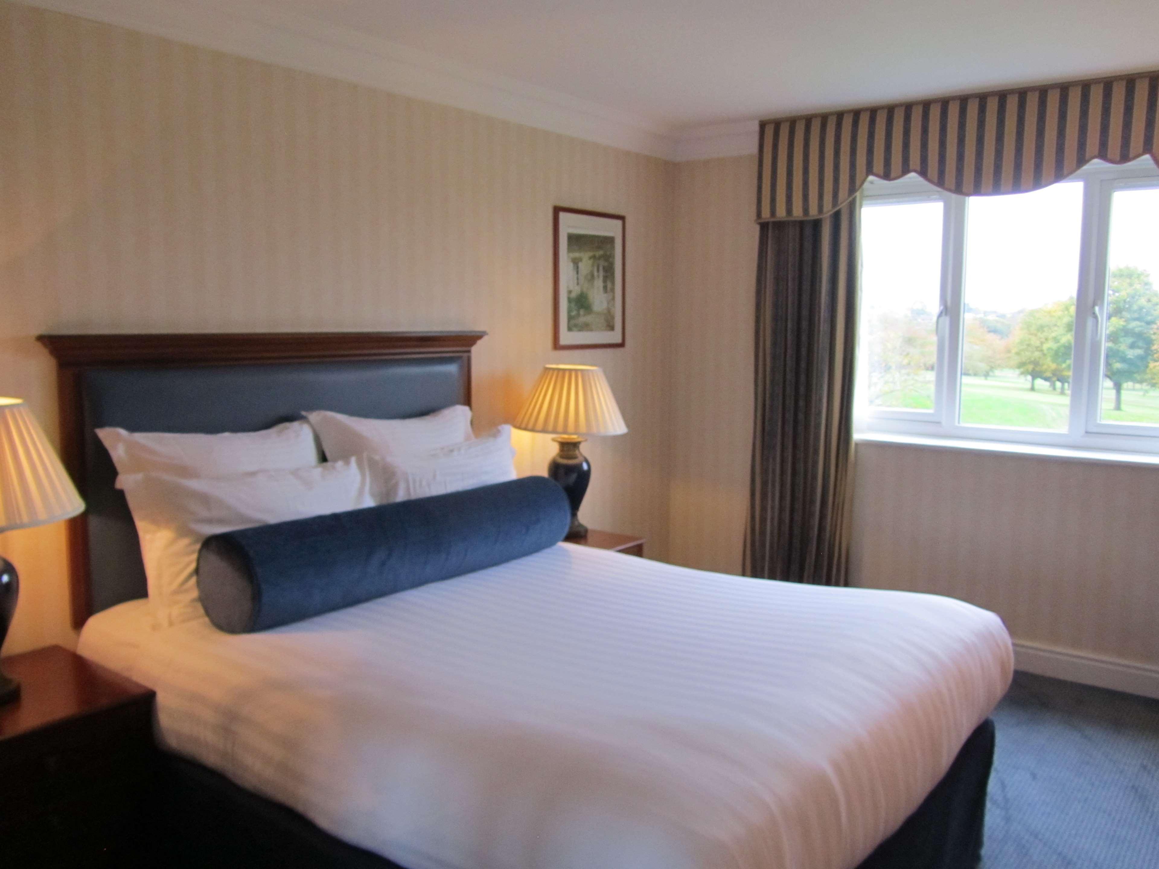 Windmill Village Hotel, Golf Club & Spa, BW Signature Collection Coventry Extérieur photo