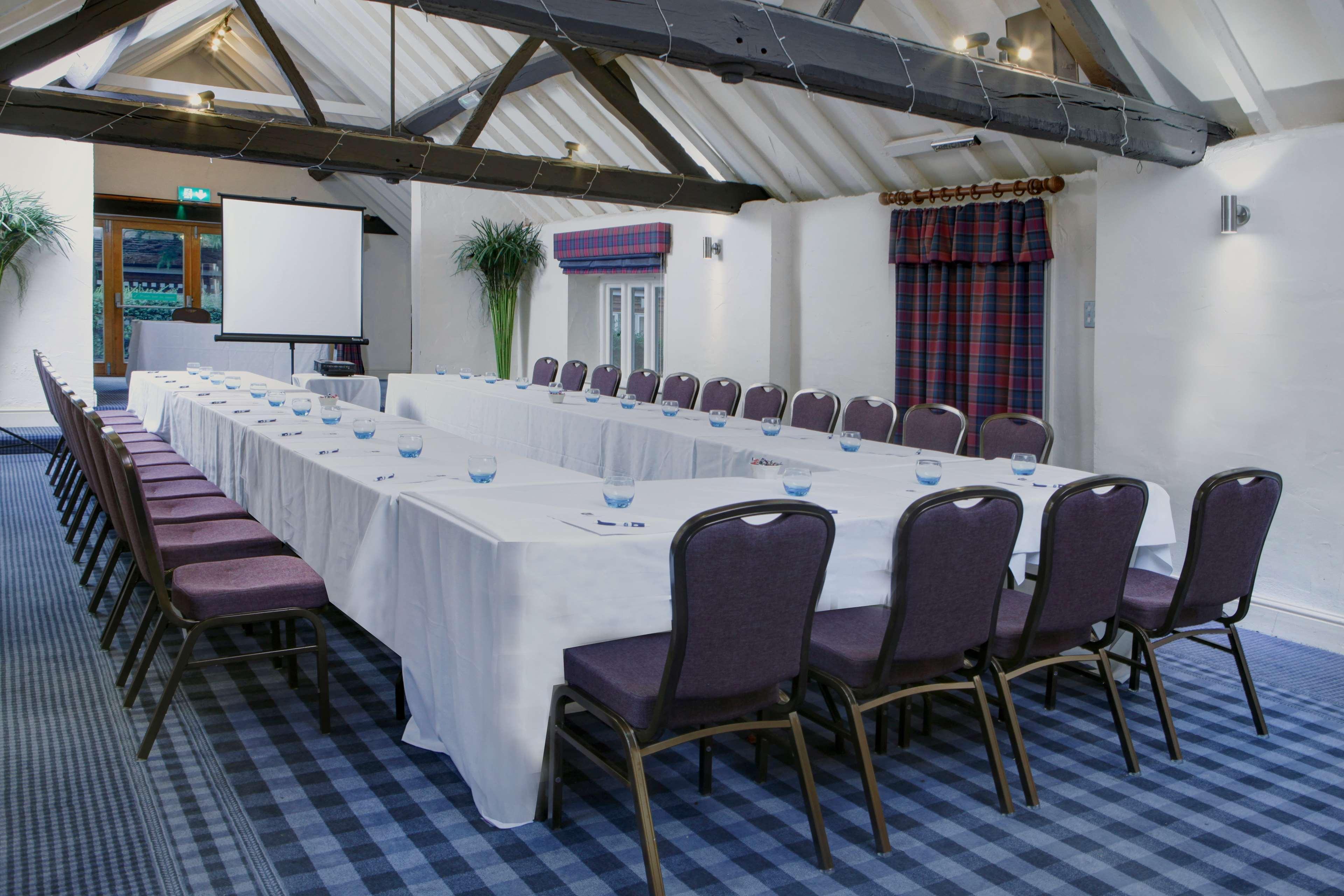 Windmill Village Hotel, Golf Club & Spa, BW Signature Collection Coventry Extérieur photo