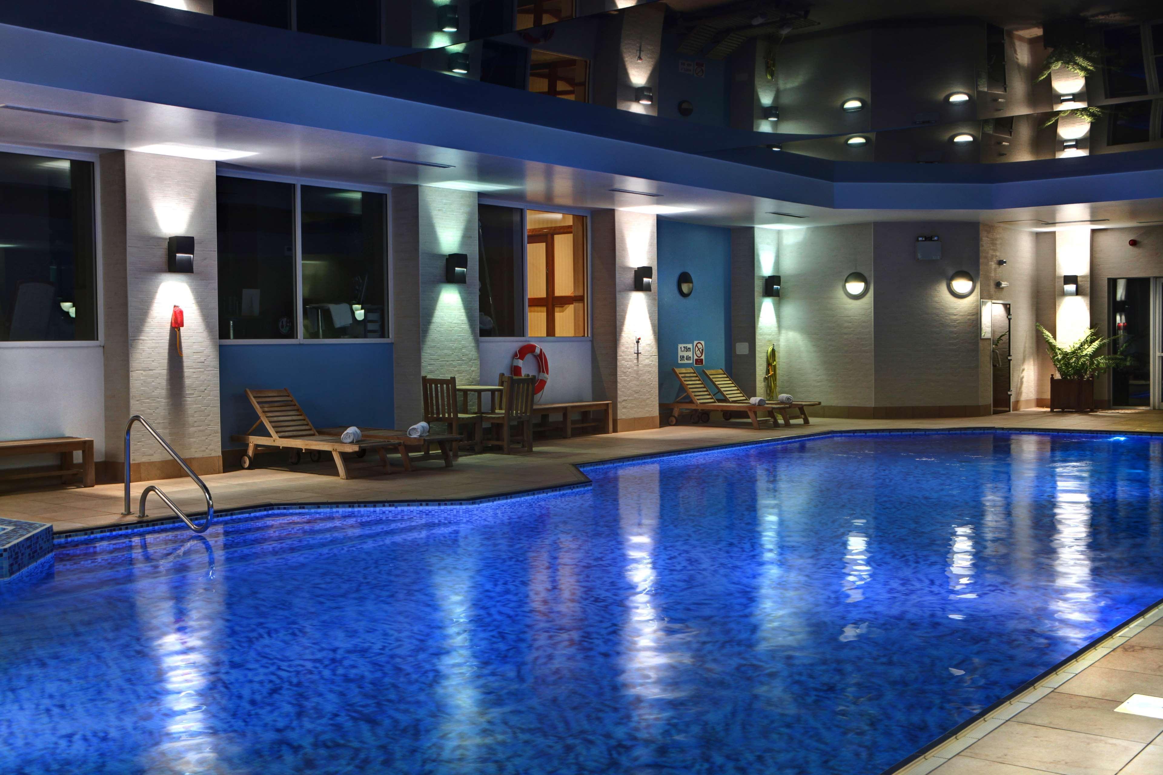Windmill Village Hotel, Golf Club & Spa, BW Signature Collection Coventry Extérieur photo
