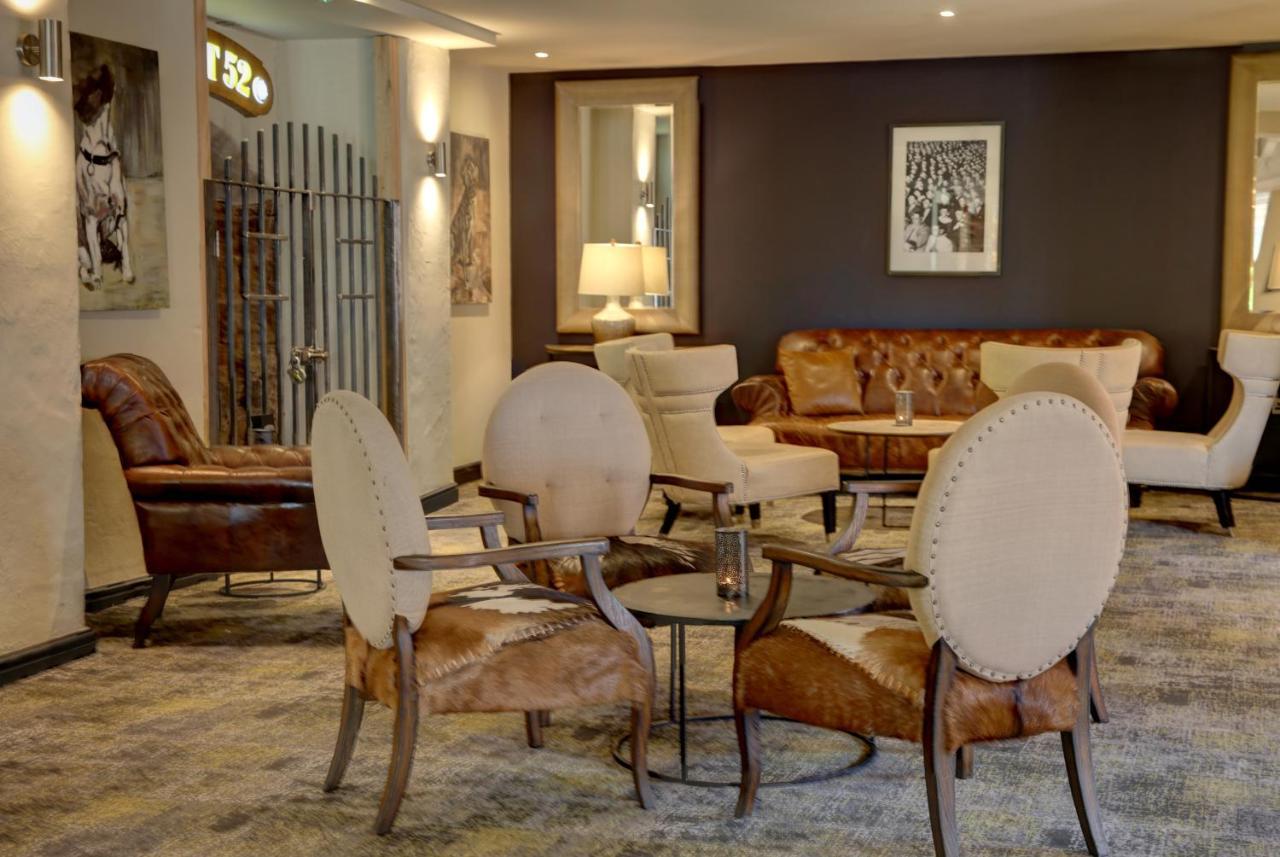 Windmill Village Hotel, Golf Club & Spa, BW Signature Collection Coventry Extérieur photo